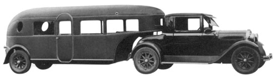 Car and Curtiss Aerocartrailer